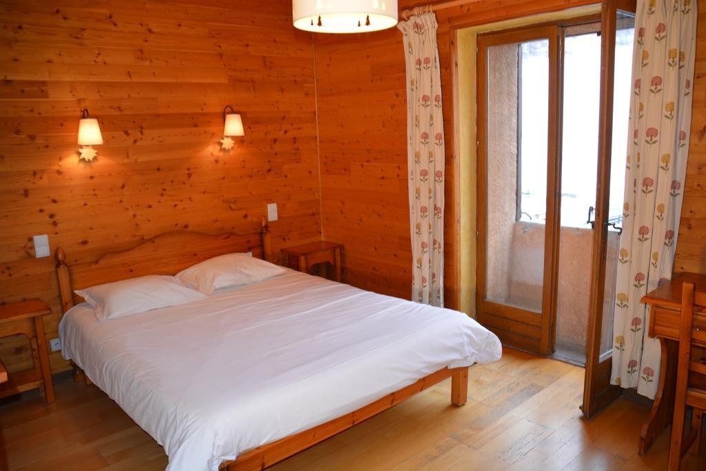 Hotel Alpis Cottia มงต์เฌอแนฟวร์ ห้อง รูปภาพ